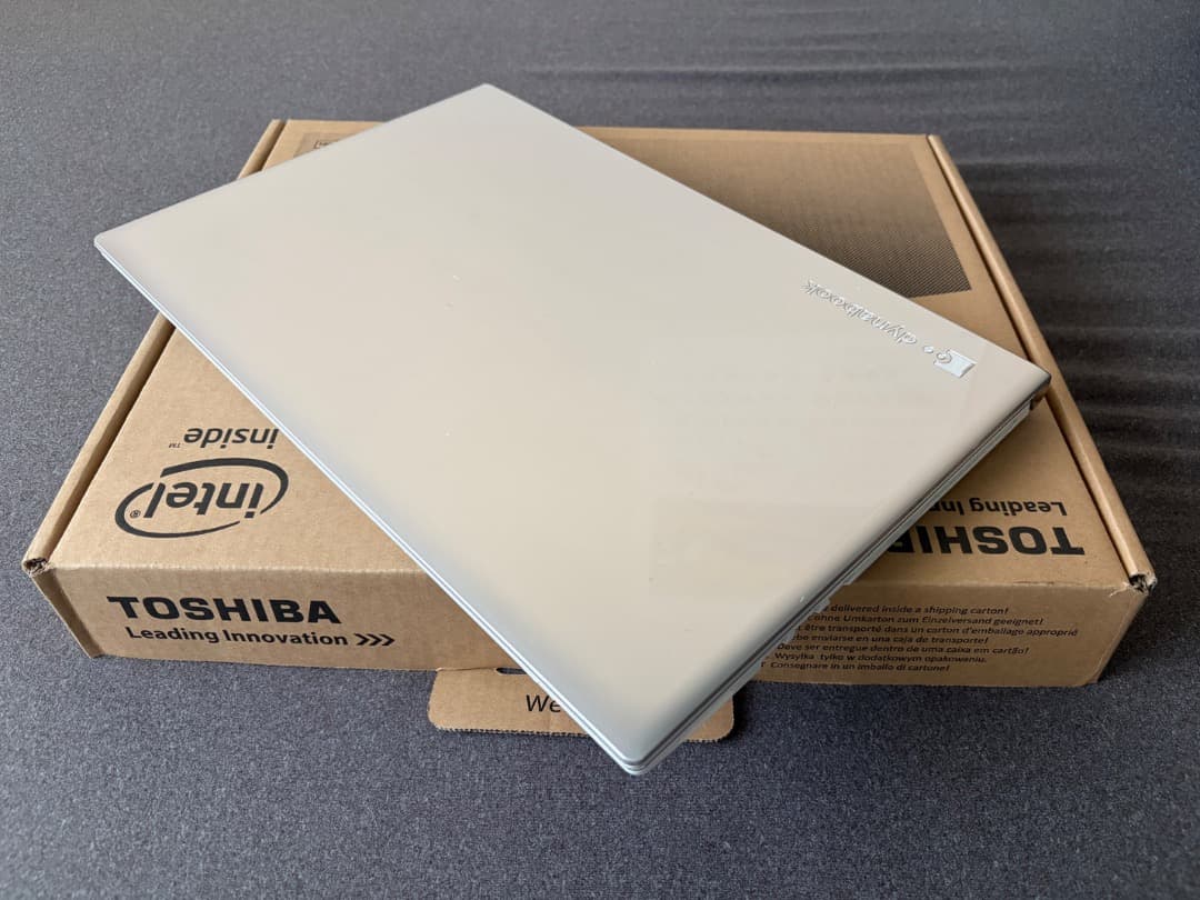 美品　dynabook AZ45 i5-7200U