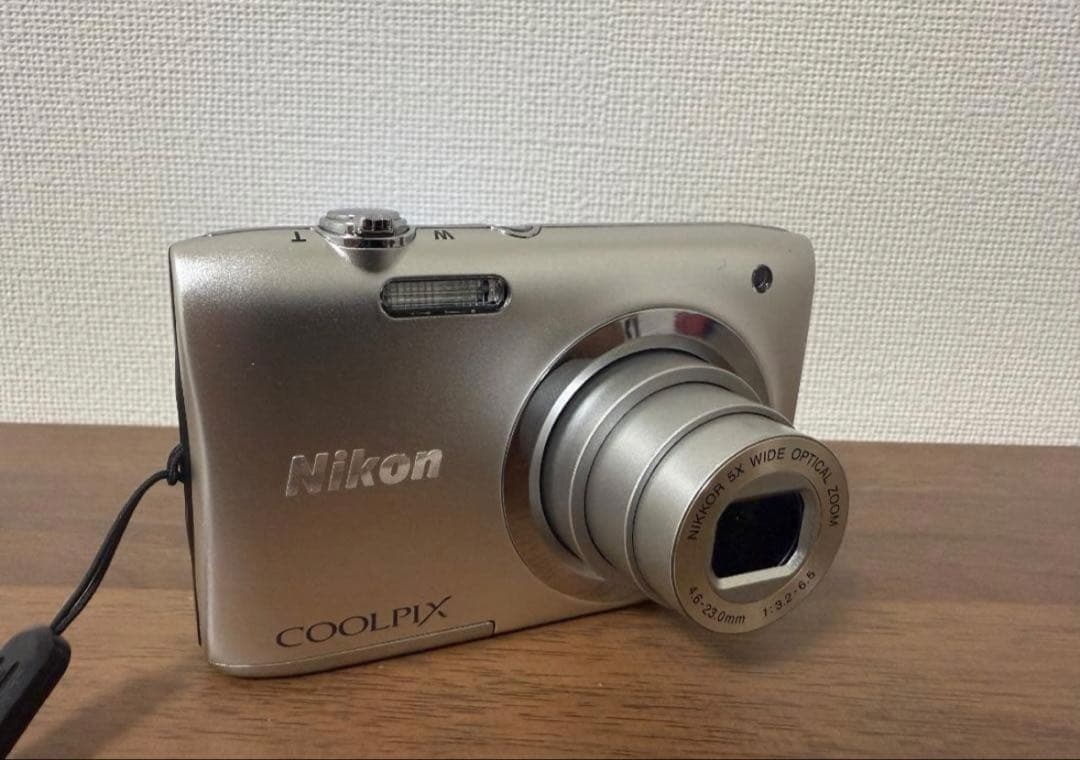 Nikon COOLPIX A100 シルバー