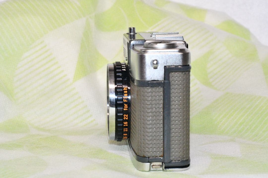 お値引き《動作品》OLYMPUS-PEN EE-2 【美品】 a367
