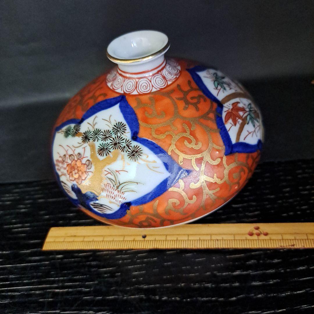 九谷　大明成化年製　油壺　　桔梗窓枠松竹梅図　金彩唐草　赤絵金彩　櫛高台