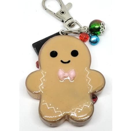 Bハンドメイド　ジンジャーマンシェイカーキーホルダー　クリスマスシャカシャカ