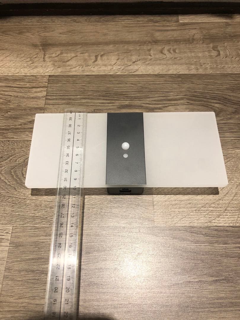 壁掛け照明 LEDライト センサーライト 室内 小型 充電式