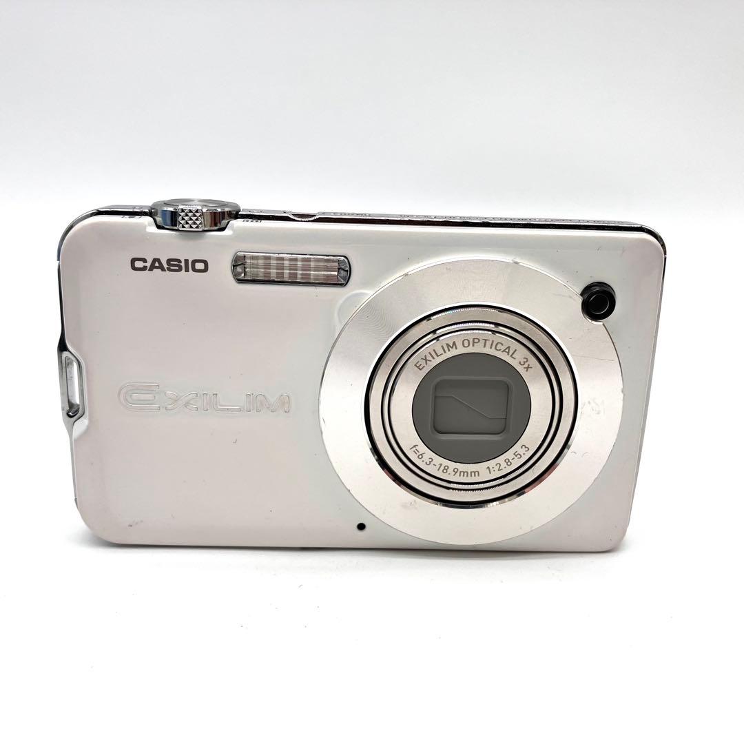 CASIO EXILIM EX-S10 ホワイト　オールドコンデジ