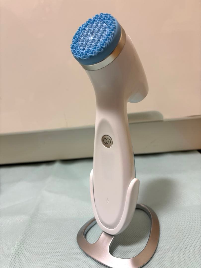 Lumispa 洗顔ブラシ ホワイト