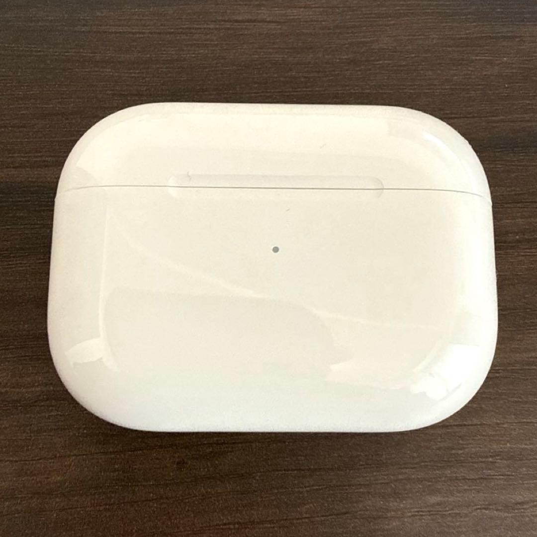 正規品 Apple AirPods Pro 第1世代　ライトニングケーブル付き