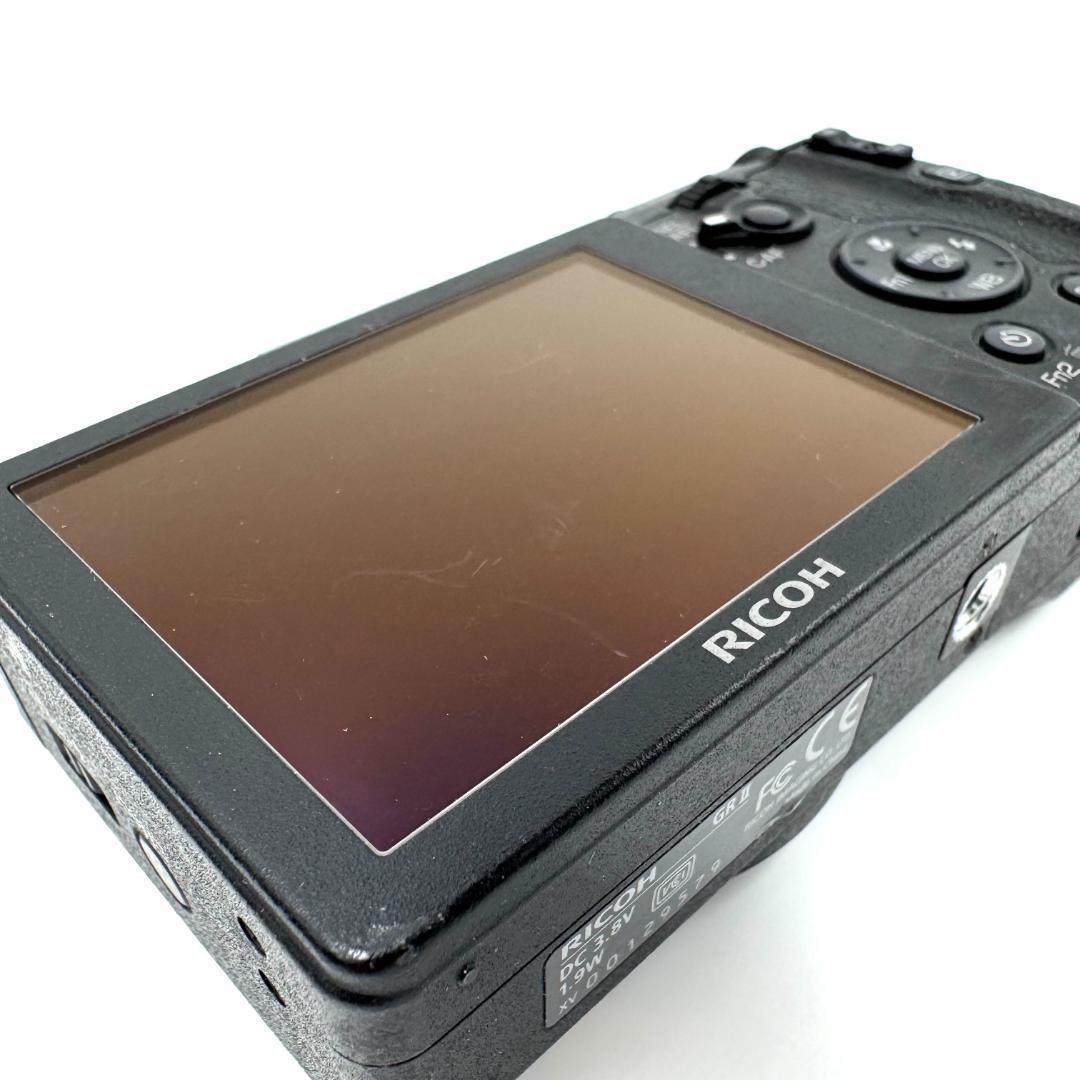 今だけ特価品！！ RICOH GR II コンパクトデジタルカメラ