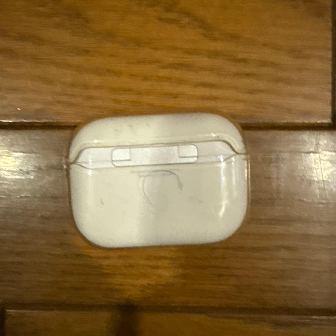 正規品AirPods pro2 充電ケースtype-c及び両耳イヤホン　ジャンク