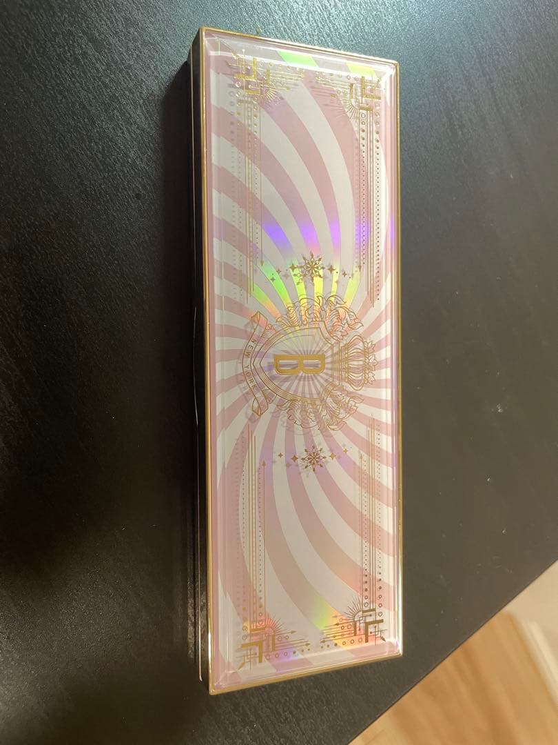 ピンク ミラージュ アイシャドウ パレット