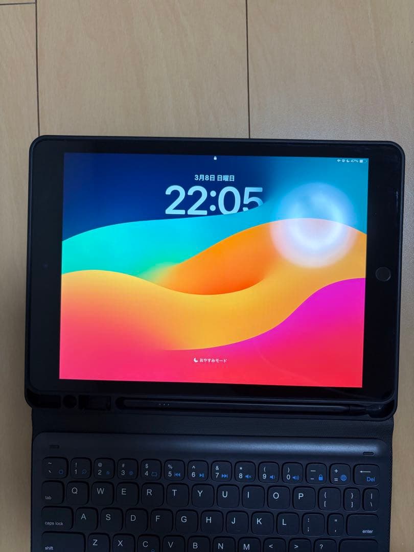 iPad9世代シルバーWi-Fi 64G カバー付き