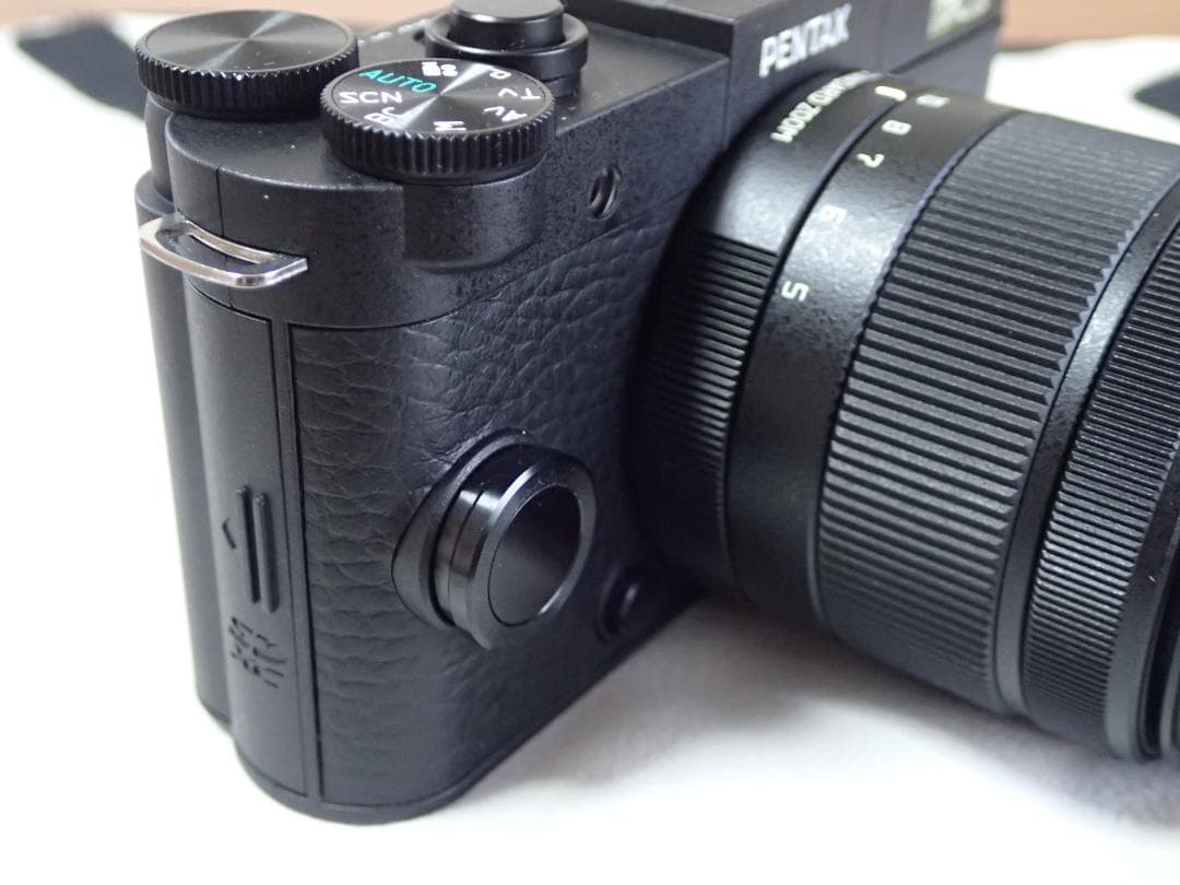 PENTAX Q S-1,5-15mmレンズ付き