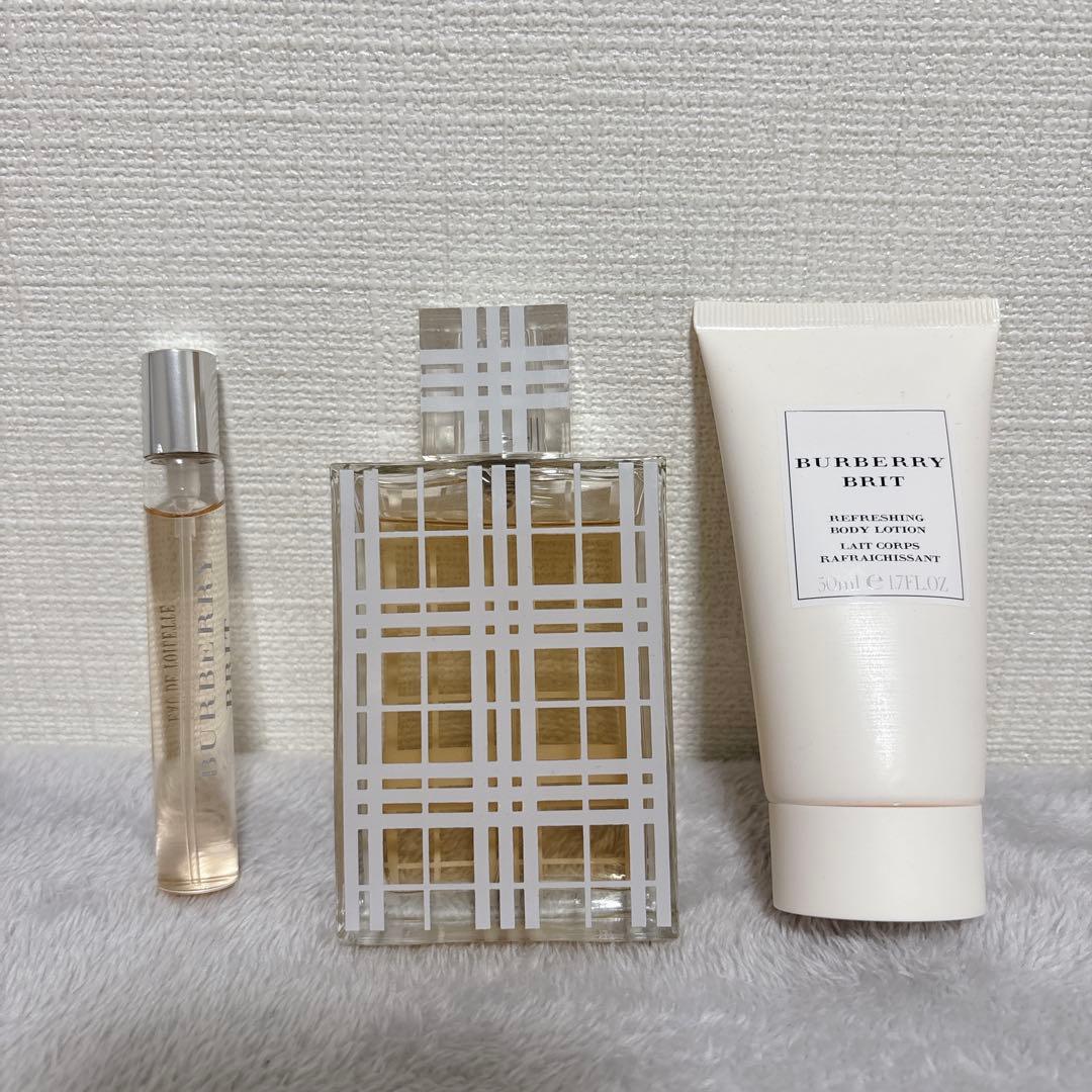 〈廃盤〉BURBERRY　香水 ブリット オードトワレ　フレグランス　ローション
