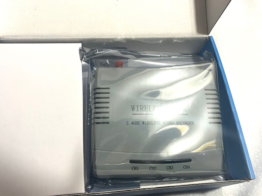 ワイヤレス防犯カメラ 3点セット モニター & 録画機付 配線不要 未使用