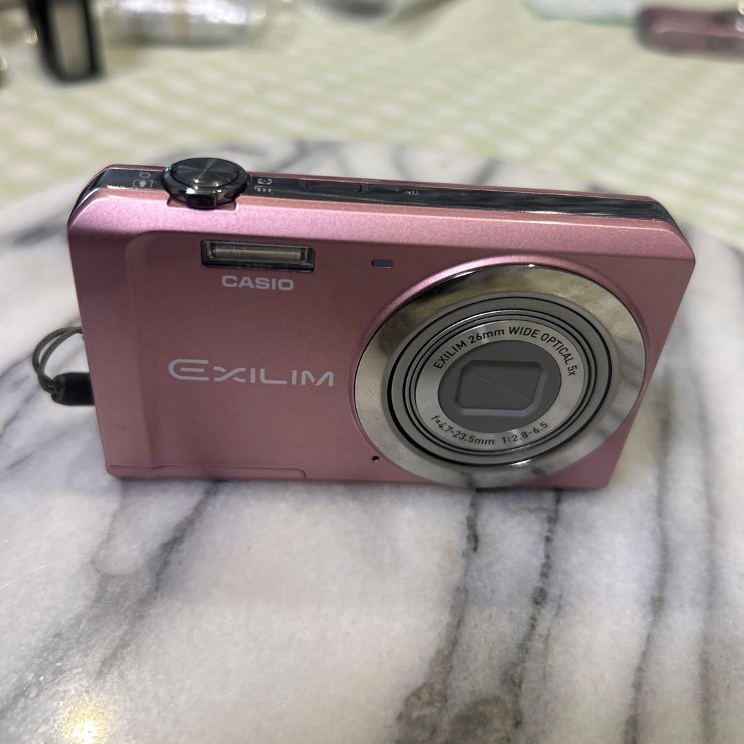 デジタルカメラ CASIO EXILIM