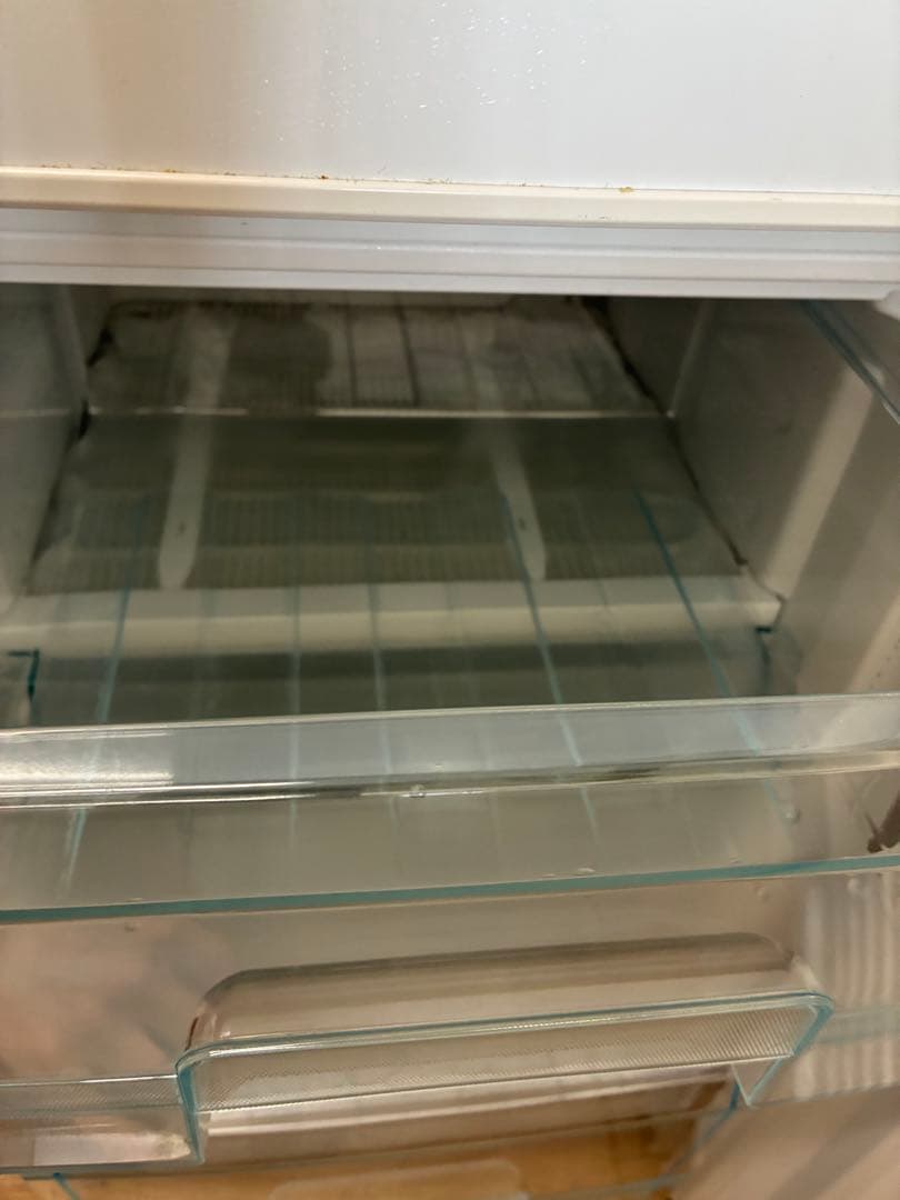 IRISオーヤマホワイト冷凍冷蔵庫 2ドア　AF162 中古