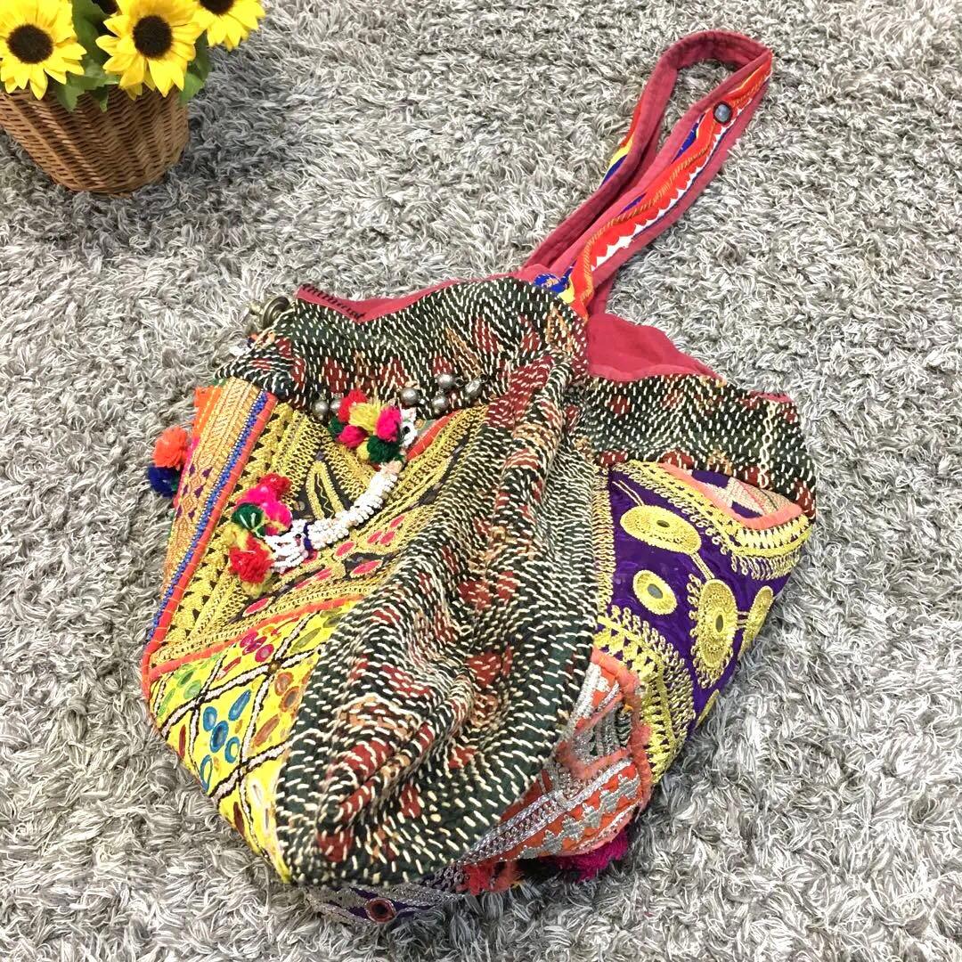 ne quittez pas ♫ 刺繍ショルダーバッグ 1点物 ヌキテパ