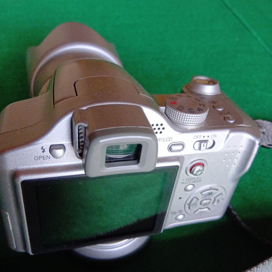 Panasonic Lumix デジタルカメラ 12倍ズーム DMC-FZ7