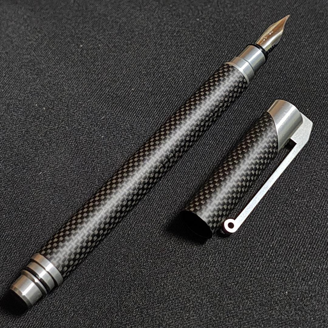 TOMBOW トンボ ZOOM101 万年筆 カーボン ジュラルミン
