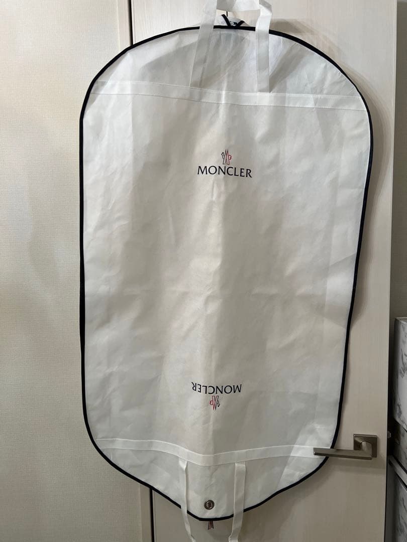 MONCLER ガーメントバッグ & ハンガー　新品