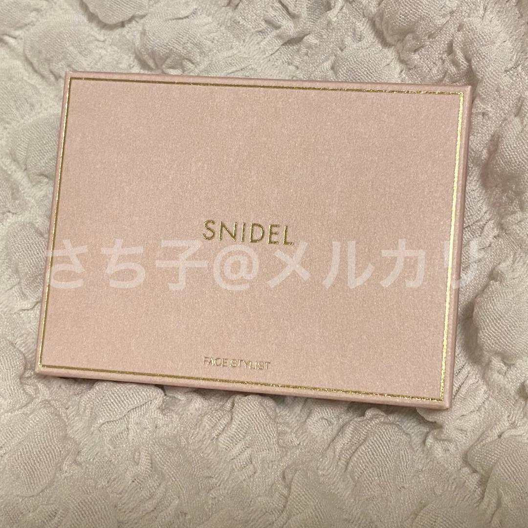 SNIDEL BEAUTY　フェイススタイリスト　EX05 Rose Lace