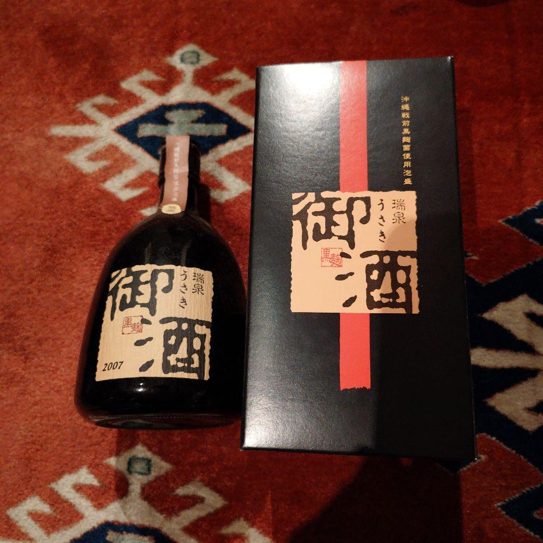 最後の一箱です。御酒 2007年 沖縄県産 泡盛 古酒