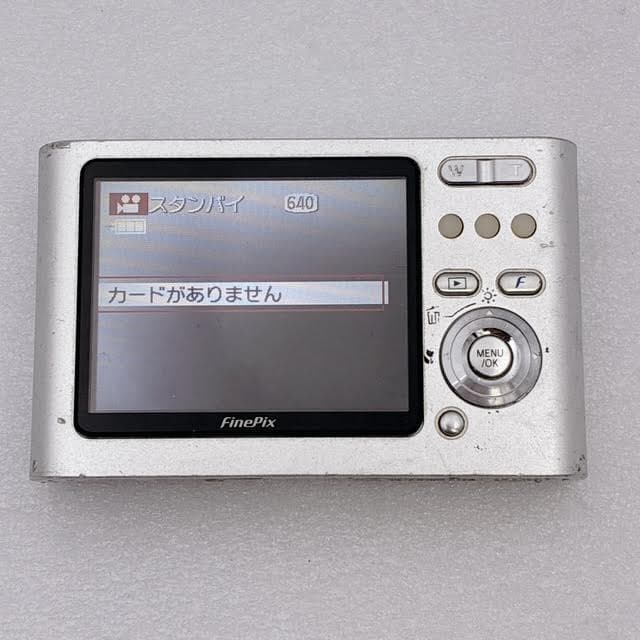 良品✨FUJIFILM FinePix Z2 コンパクトデジタルカメラ シルバー