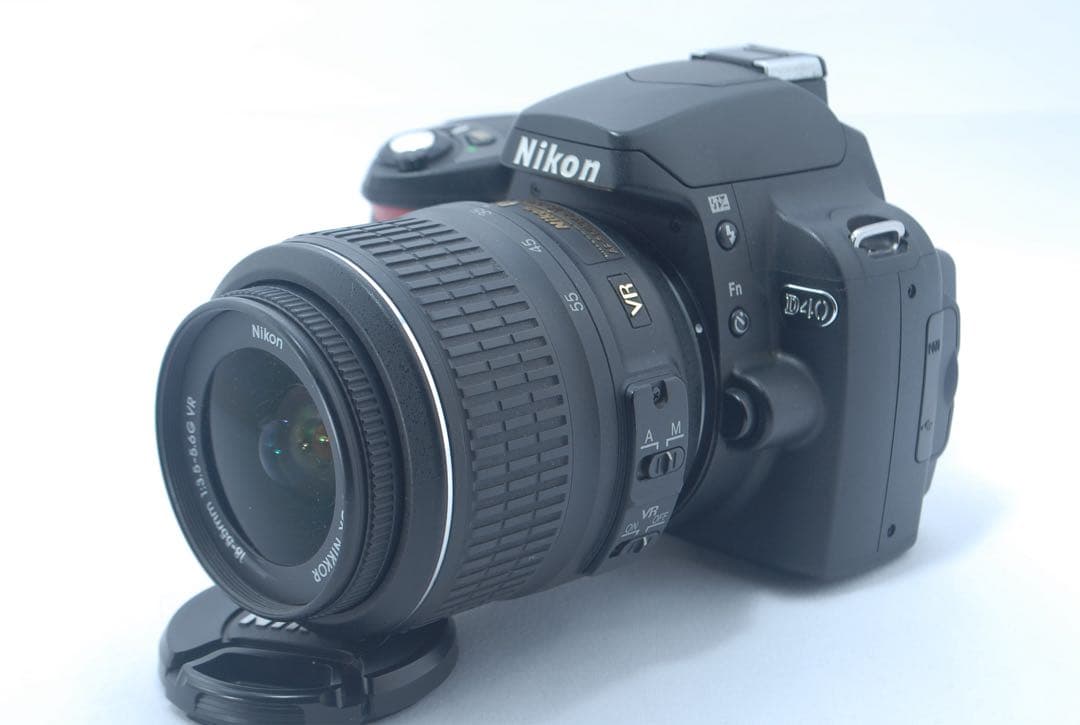 Nikon D40 一眼レフカメラ レンズセット 18-55mm 手ぶれ補正付き