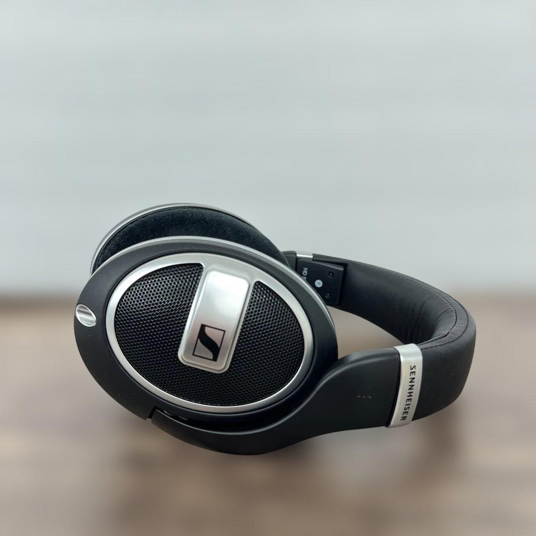 262277Sennheiser ヘッドホン 有線 HD 599 SE