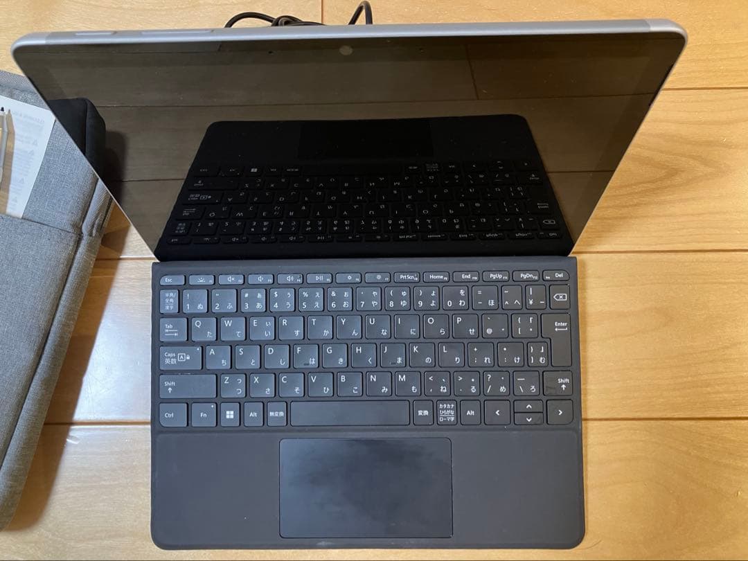 Microsoft Surface go3本体 専用ケース付き