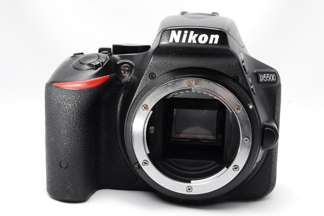 Nikon D5500 Wi-Fi転送機能搭載 自撮り ニコン 一眼レフカメラ