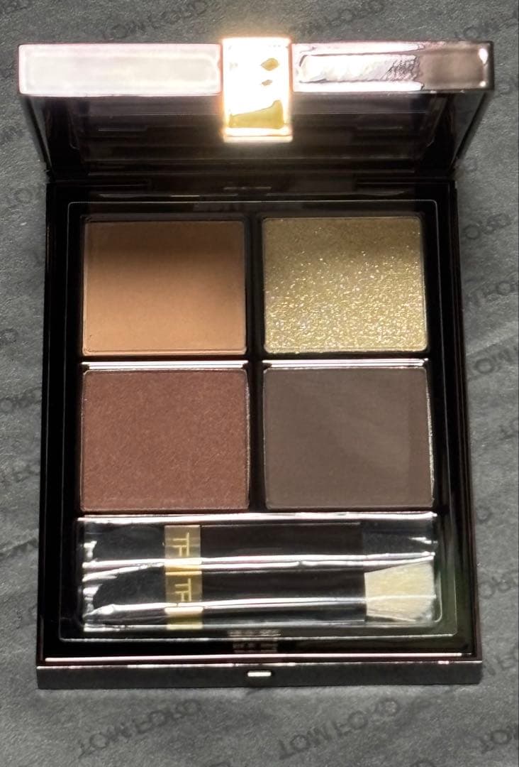 TOM FORD アイカラークォードプードル 27 イブニング アタイア