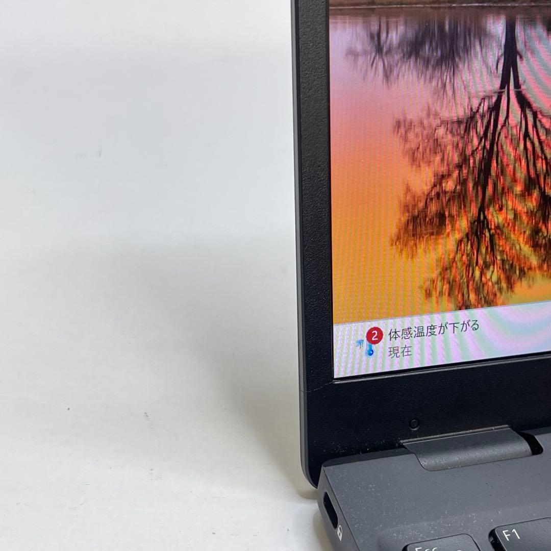 富士通 LIFEBOOK U9311/F i7-1185G7 16GB 256G