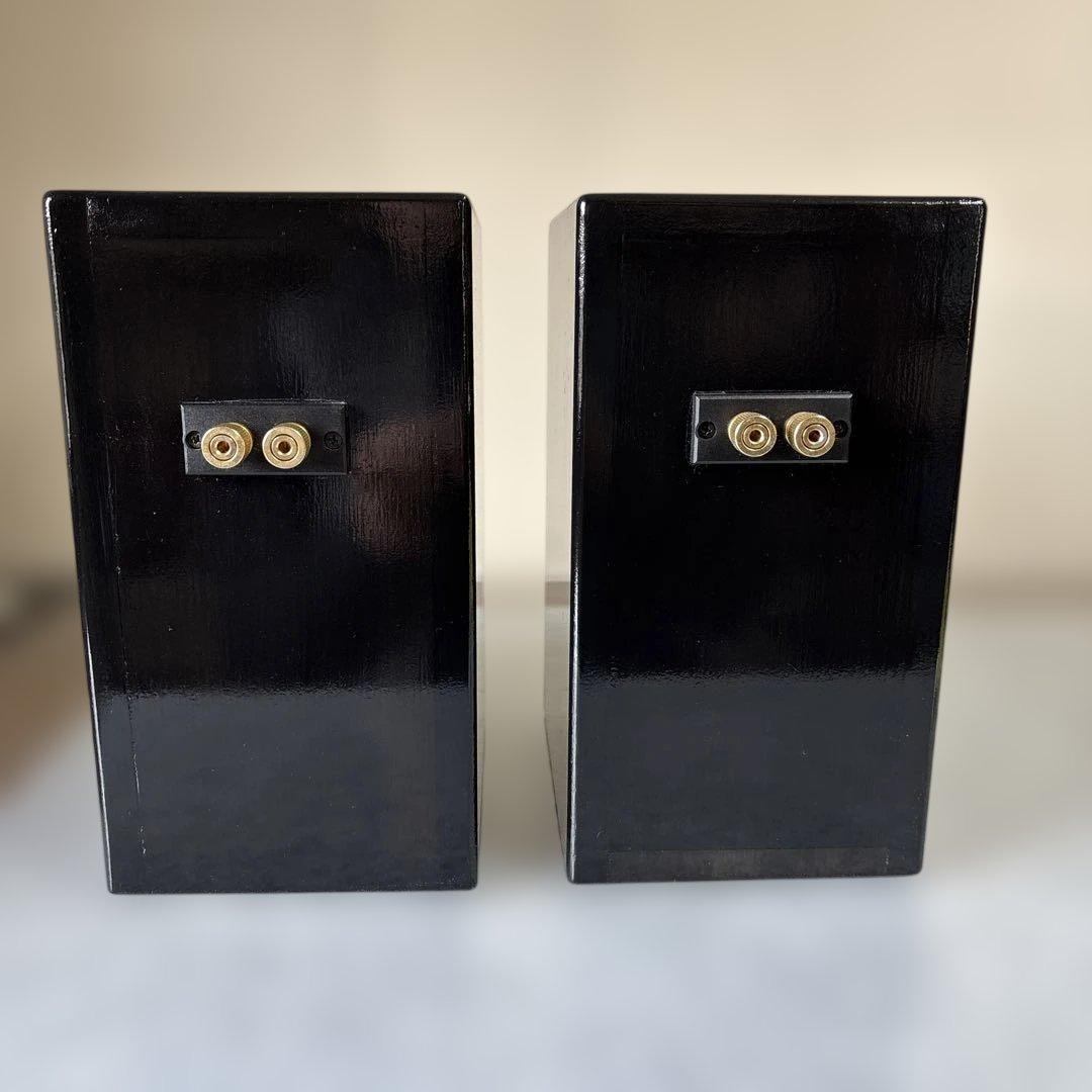 バスレフ型自作スピーカー　Fostex FF85WK搭載