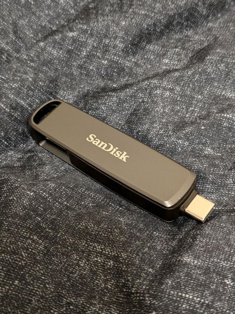 SanDisk 外付け SSD 2TB - USB-C＆Aデュアル USBメモリ