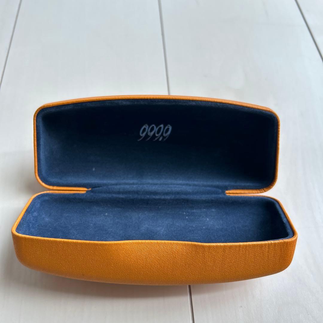 999.9 フレームメガネ　ケース付き