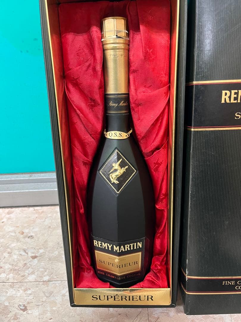 レミーマルタンスペリオール700ml40度REMYMARTINSUPERIEUR