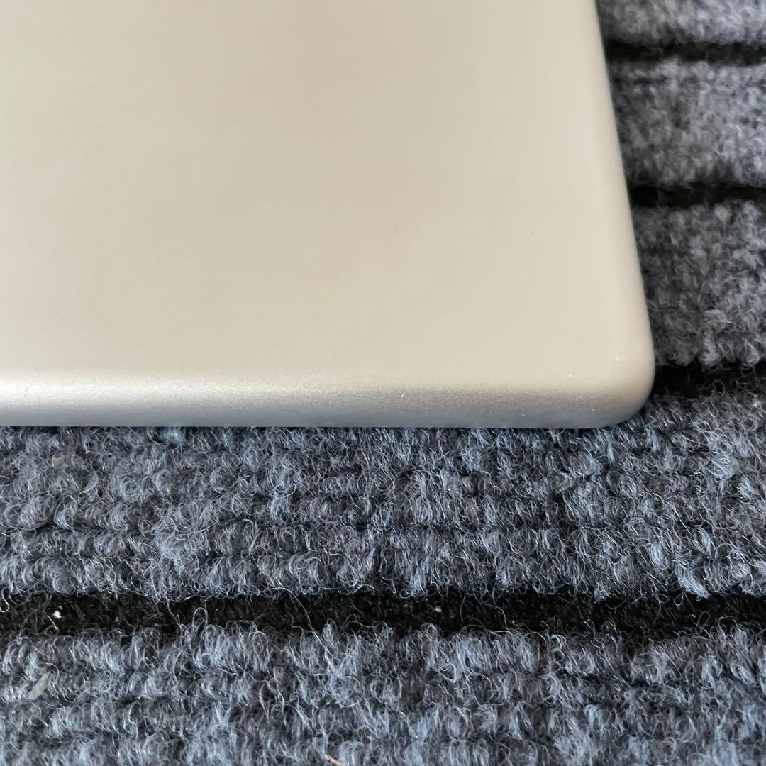 46 iPad Pro 12.9 2世代 64GB Wi-Fi シルバー