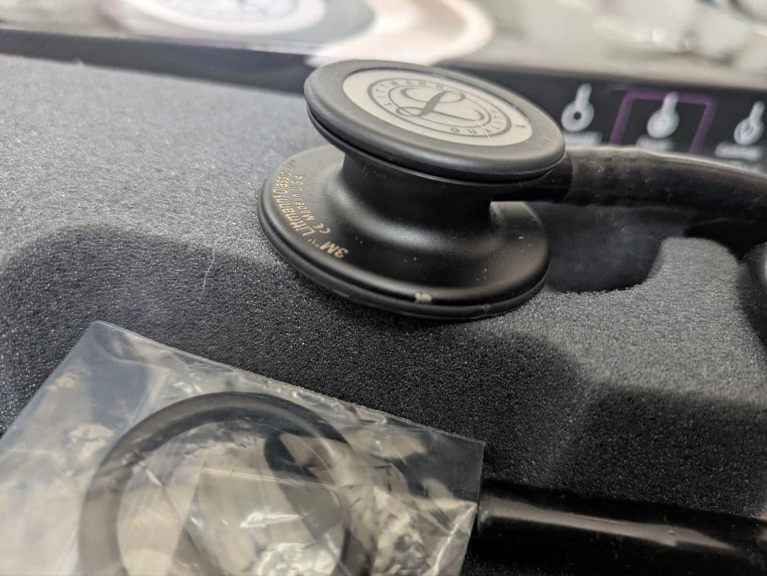 Littmann Classic III 聴診器 ブラックエディション　付属品有
