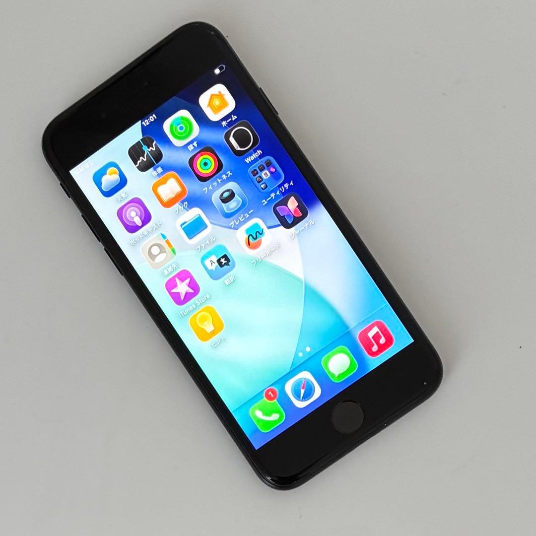 M67美品【電池新品100％表示】iPhone SE3 128GB ミッドナイト