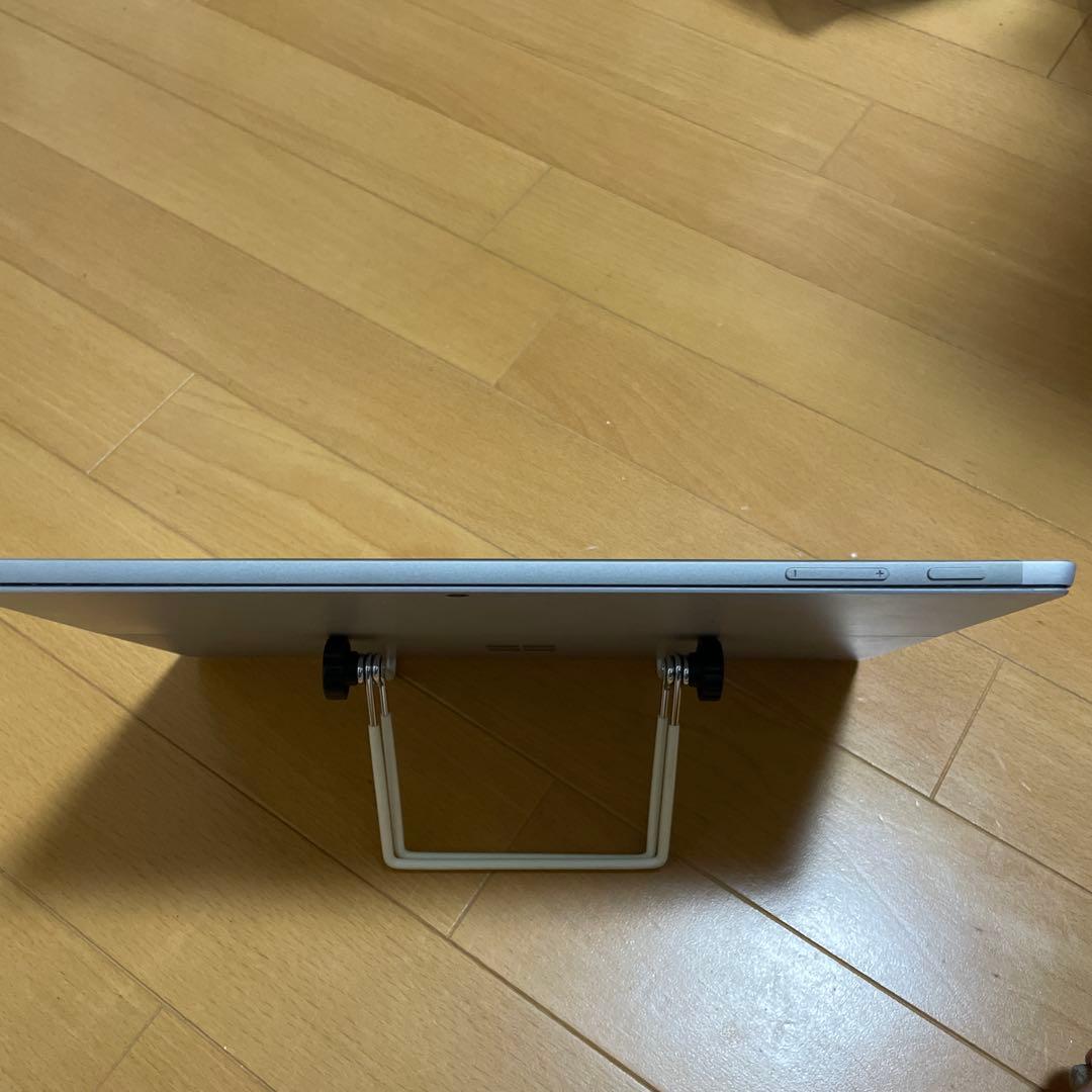 A*a様 Surface Pro 5（ジャンク）
