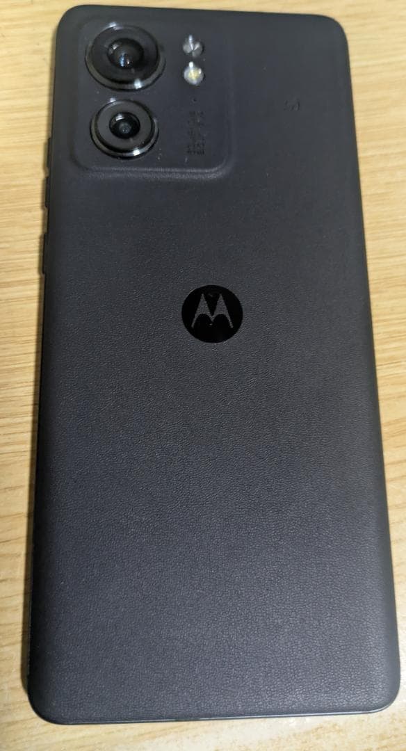 motorola edge 40 ブラック 本体　SIMフリー　充電器なし