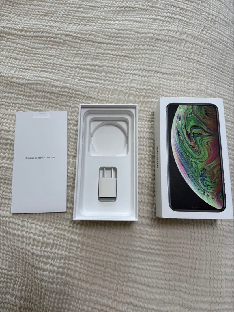 値下げ中！iPhone Xs Max 256 GB 最大78% 箱付属
