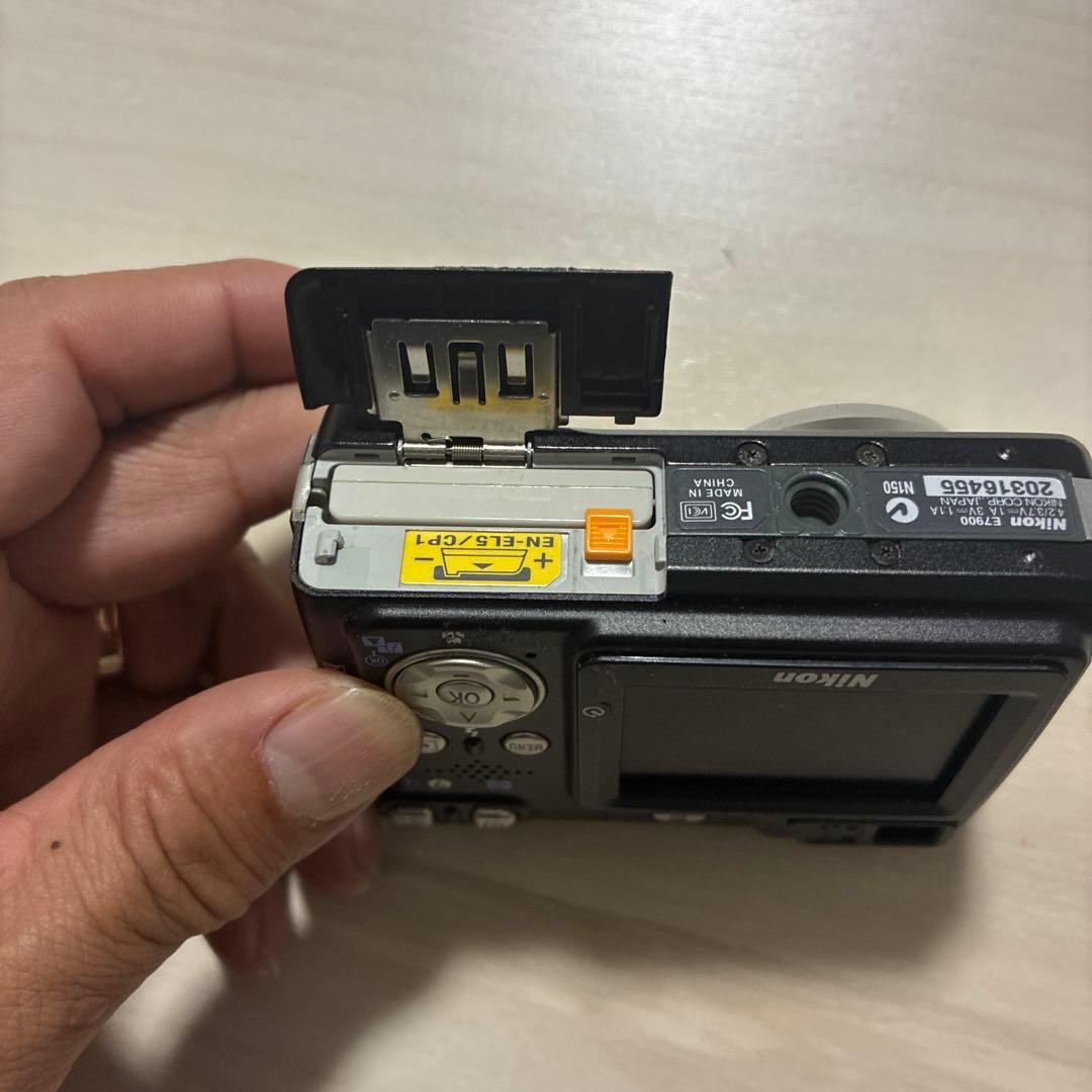 Nikon P7000 & Olympus 600 セット 2台