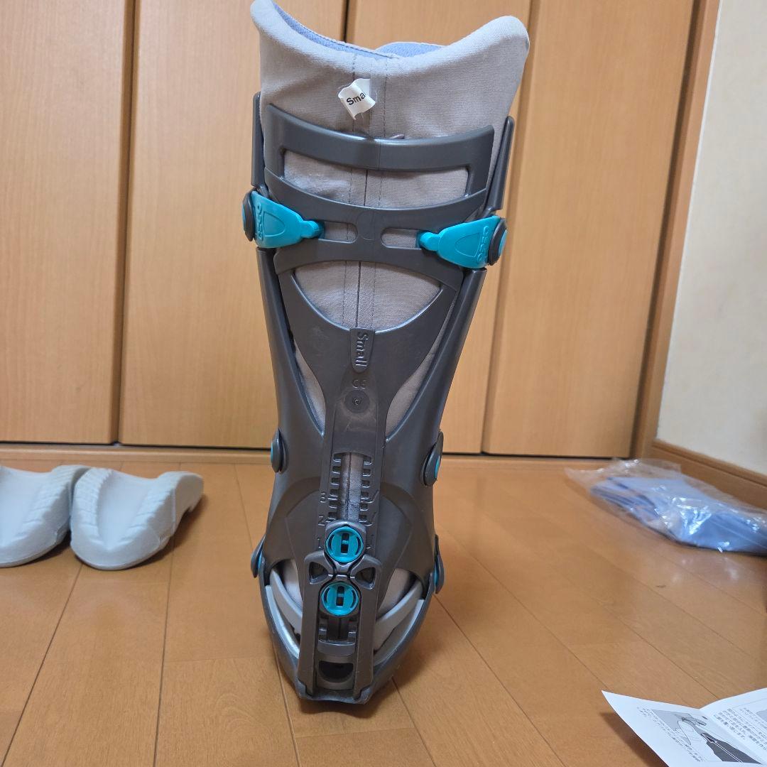 アキレス腱ブーツ　アキレス腱断裂装具