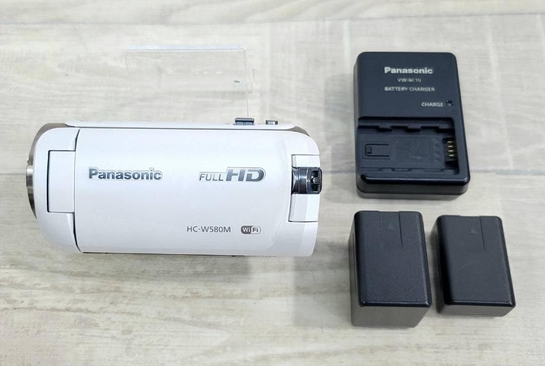 【美品】パナソニック HDビデオカメラ 32GB HC-W580M-W