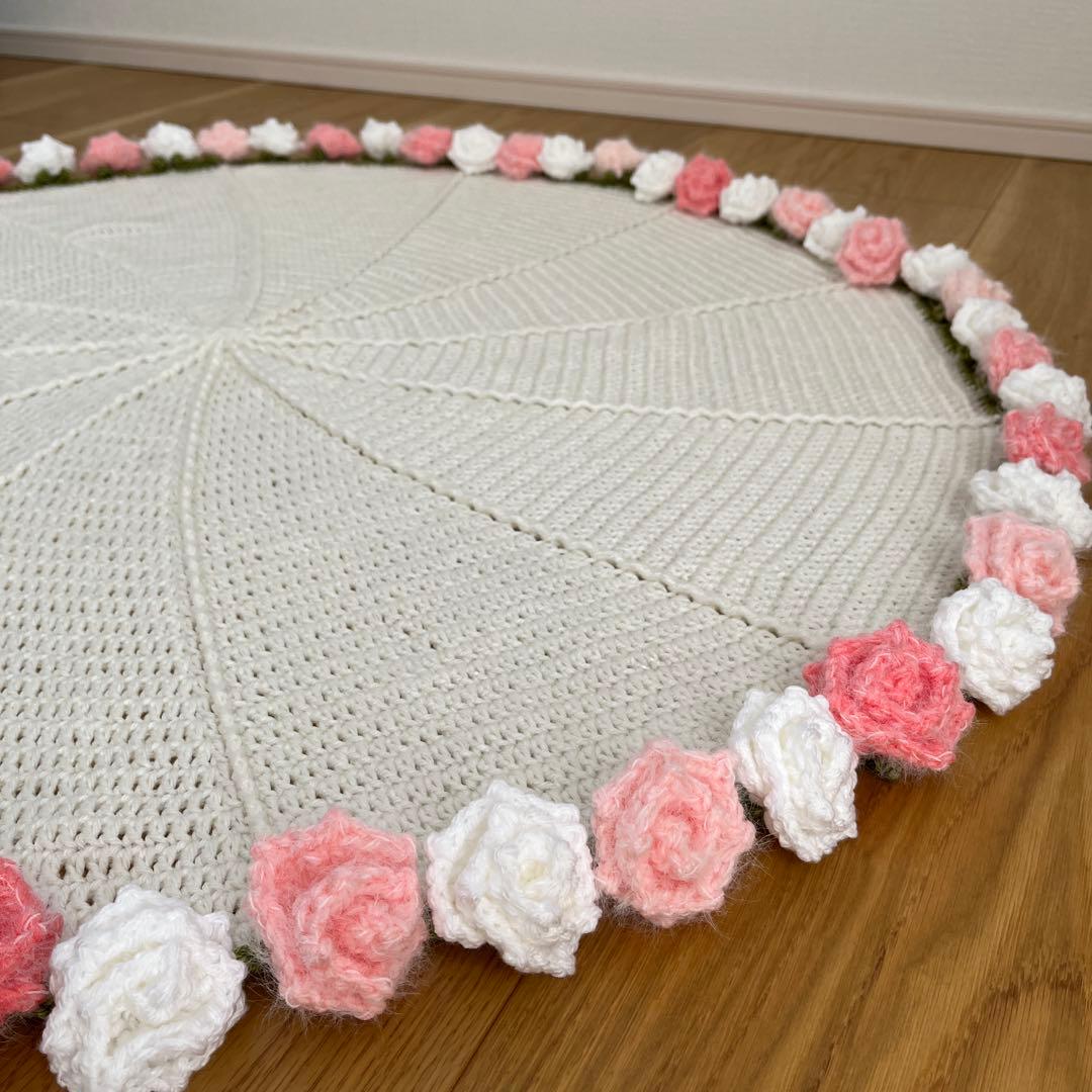 ブーケブランケット バラ56個 直径約100cm かぎ針編み ひざ掛け