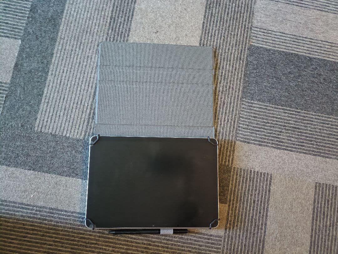 週末値下げWacom MovinkPad11 グレーケース、フィルム付き