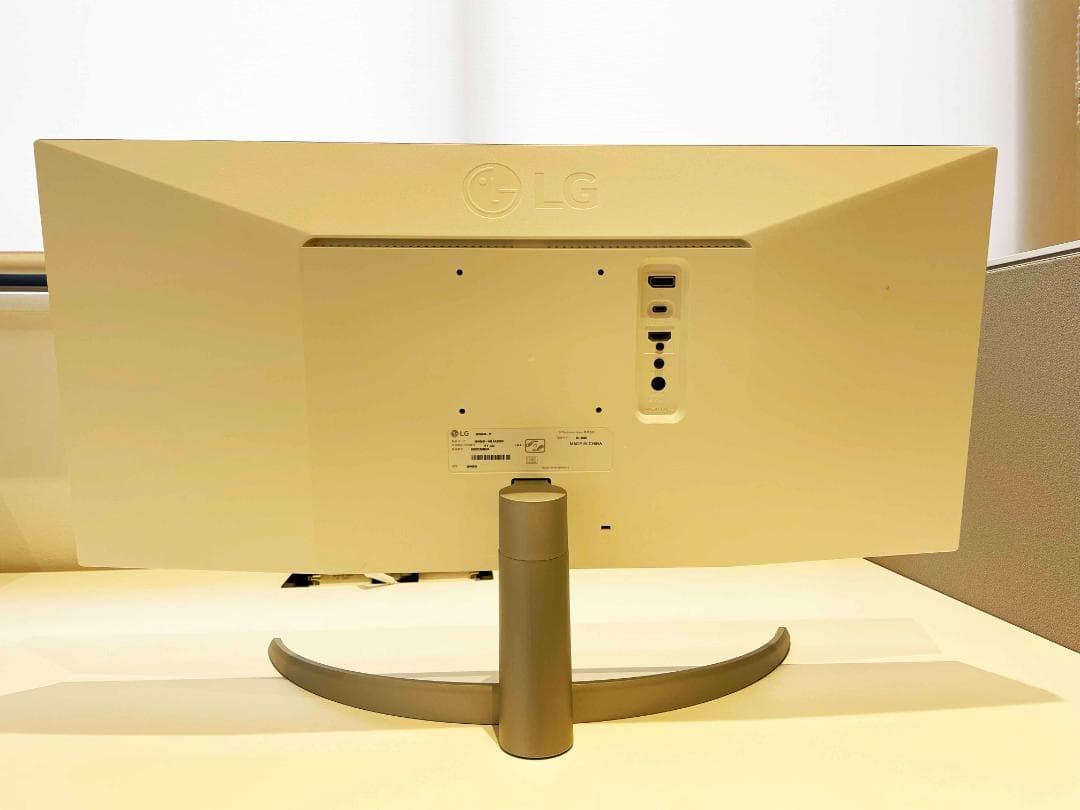 LG 29WQ600-W　ワイドモニター