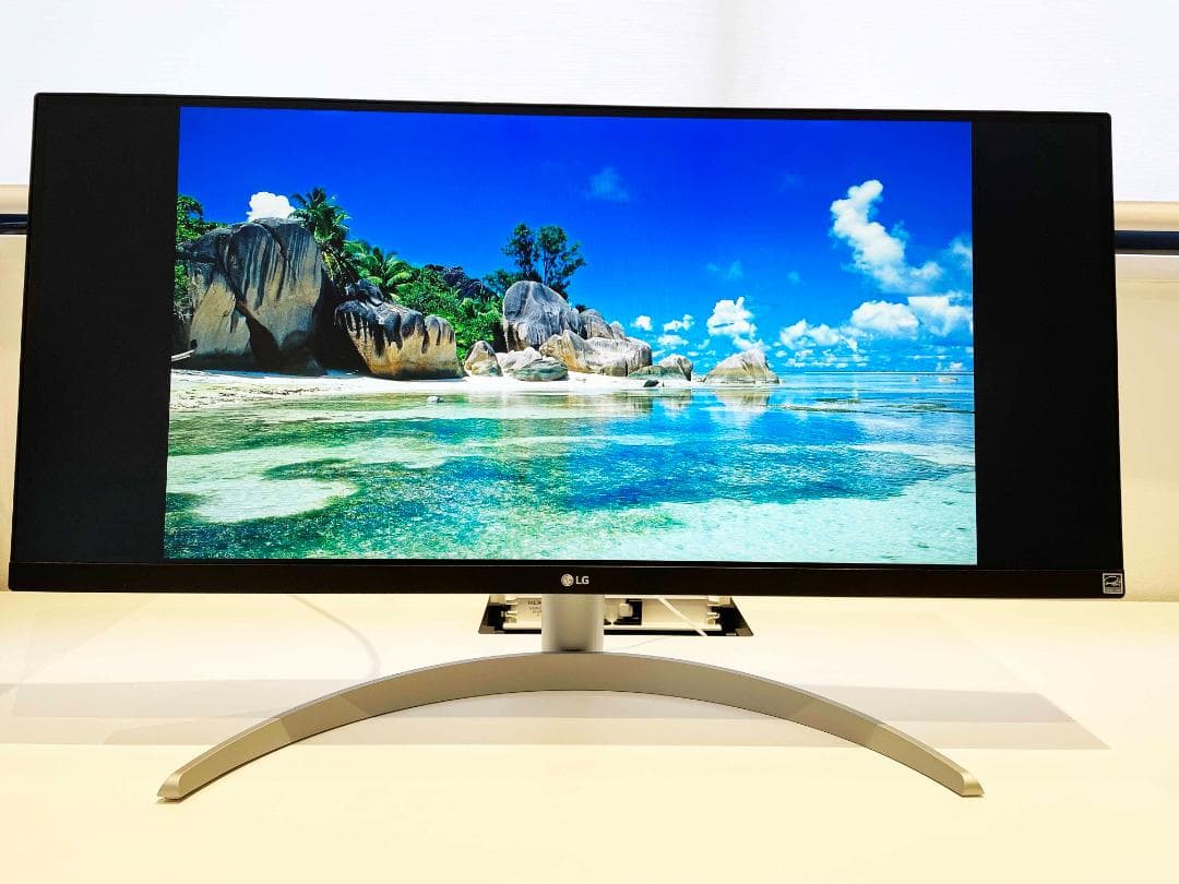 LG 29WQ600-W　ワイドモニター