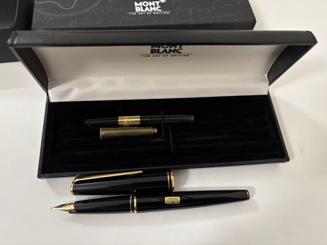 MONTBLANC モンブラン 万年筆 585 箱、ケース付