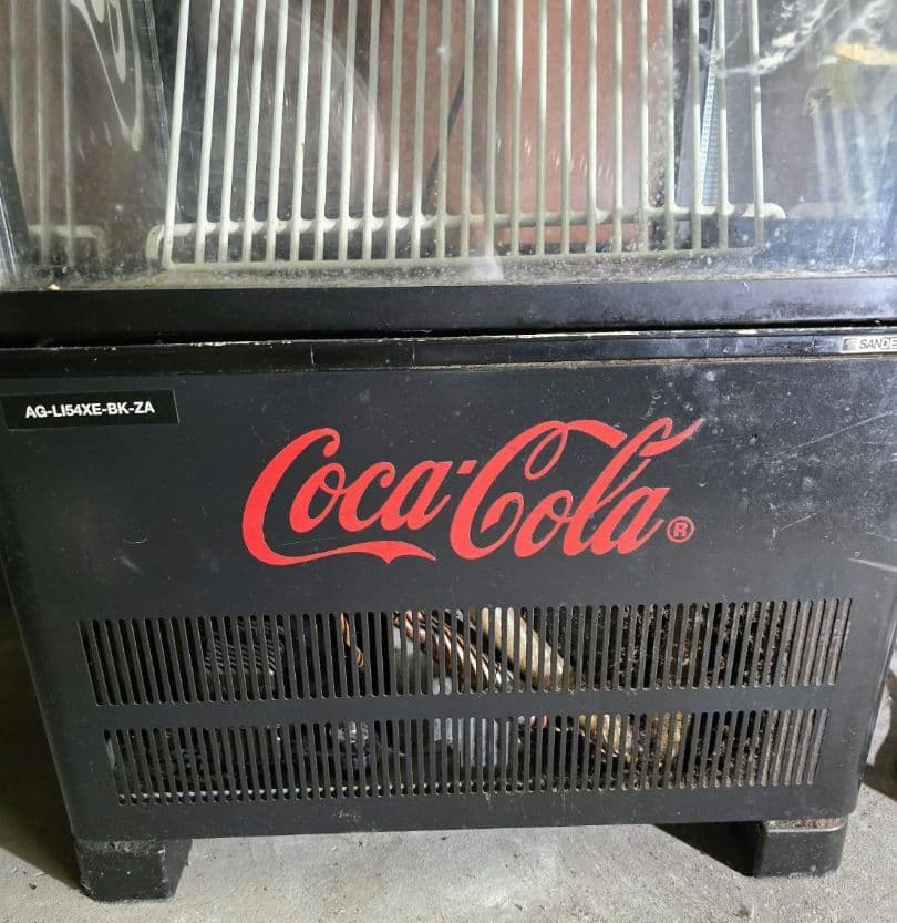 3月6日まで大田区引取り 頼める便なら配送可能 Coca-Cola ガラス冷蔵庫